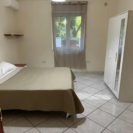 In Famiglia Apartment And Rooms For Pompei, Amalfi, Sorrento And Salerno Sant'Egidio del Monte Albino Exterior photo